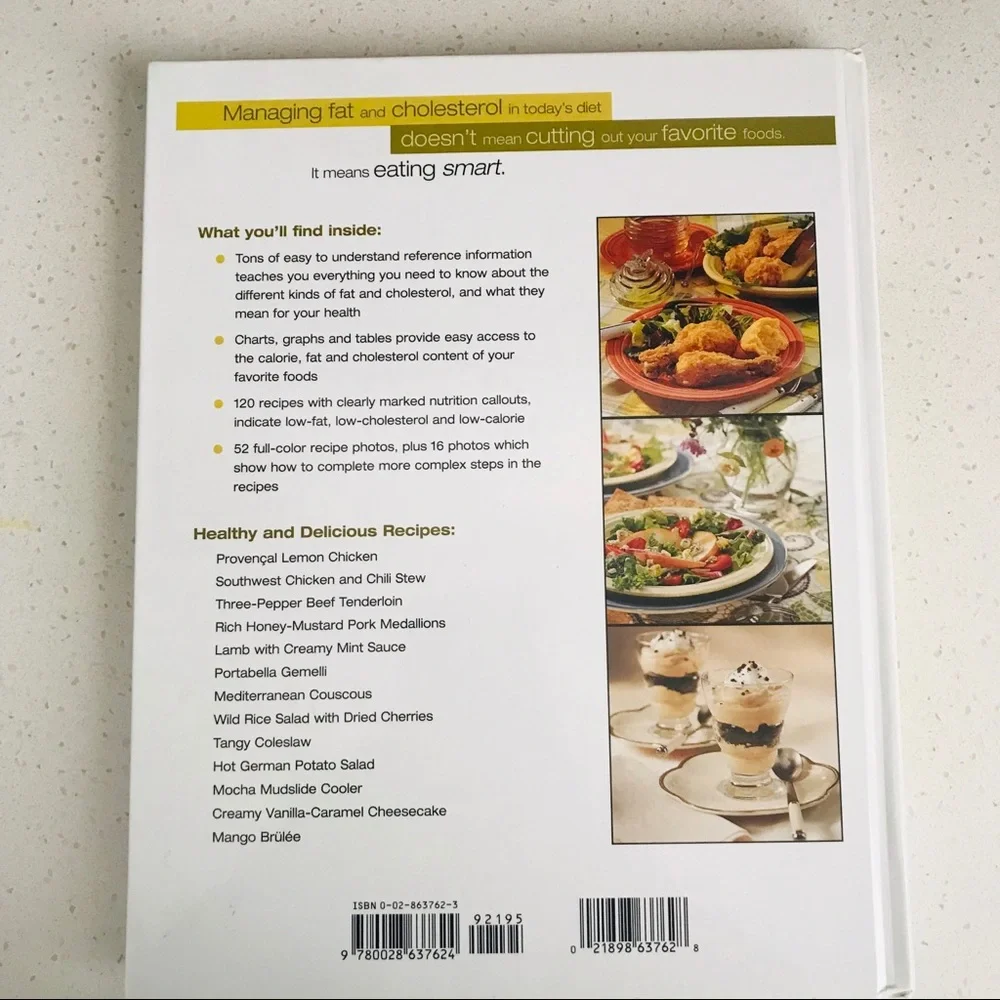 Betty Crocker’s Low‎ Fat Low Colesterol Cookbook
